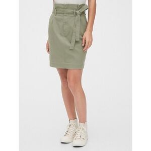 NWT GAP Paperbag Mini Skirt in Douglas Fir Green - Size: 12